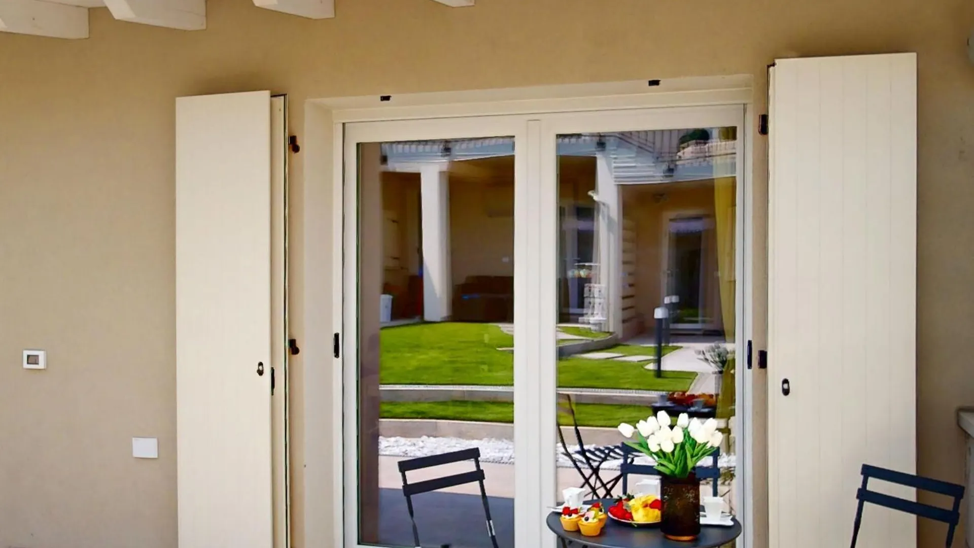 Michelle Mazzolari Apartment By Bookinggardalake Rivoltella del Garda 0*,